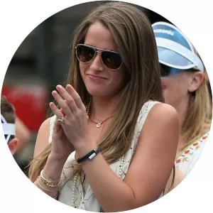 Madison McKinley Isner photograph