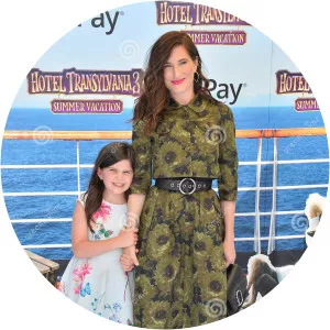 Mae Sandler photograph