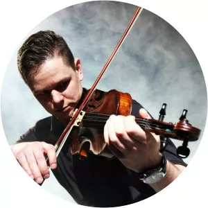 Maestro Chives - Musical artist