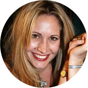 Maëva Pasquali - Actress