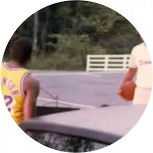 Magic & Bird: A Courtship of Rivals - 2010 ‧ 1h 25m