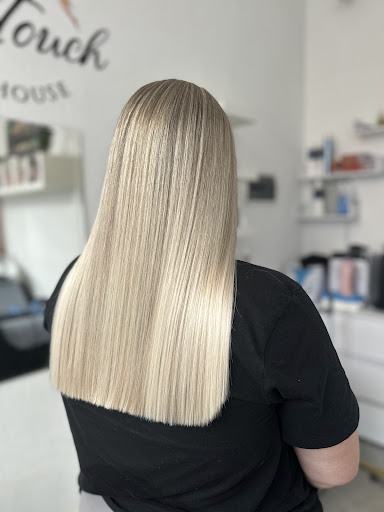 MAGIC TOUCH beauty house