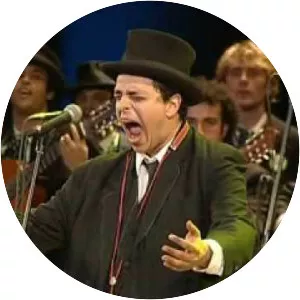 Magna Tuna Cartola - Musical group