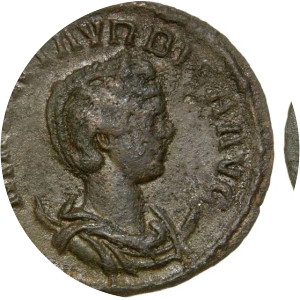 Magnia Urbica - Carinus' wife