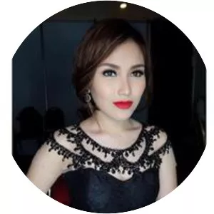 Maharani Ayushandra Sasqia Putri . . .