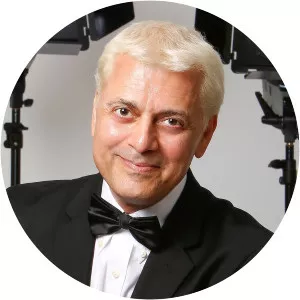 Mahmoud Shoolizadeh - Film director