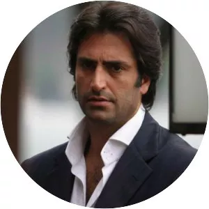 Mahsun Kırmızıgül - Singer-songwriter