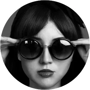 Maia Meia - Musical artist