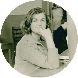 pēteris plakidis maija krīgena