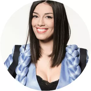 Maja Bajamić - Singer