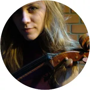 Maja Bogdanović - Serbian cellist