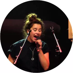 Maja Osojnik - Musician