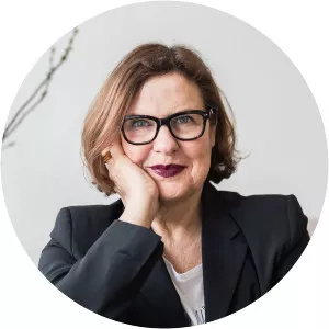 Makkie Mulder - Author