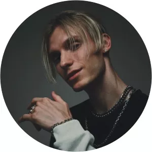 MAKRAE - Musical artist