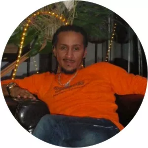 Malik Ayhan - Musical artist