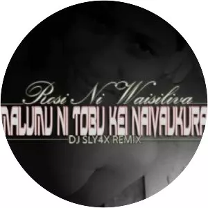 Malumu ni Tobu kei Naivaukura