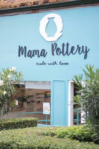 Mama pottery Studio