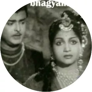 Manaalane Mangaiyin Baakkiyam - 1957 ‧ 3h 31m