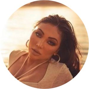 Manasha Venancio Morizono photograph