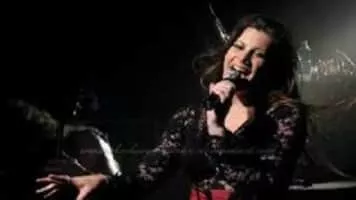 Manda Ophuis - Dutch singer