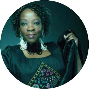 Mandisa Dlanga - Singer