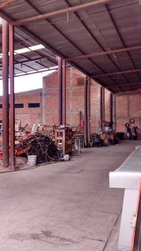 Mangueras, Conexiones y Bombas Hdz