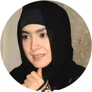 Manija Dawlat - Tajikistani singer