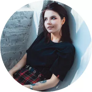 Maniloun - Musical artist