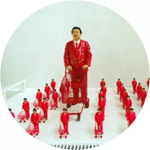 Manit Sriwanichpoom - Thai photographer