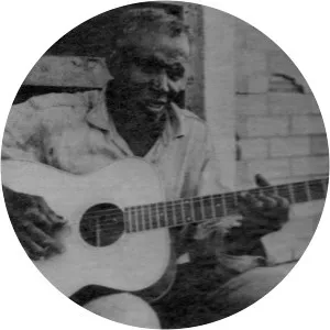 Manny Nicholls - Musical artist