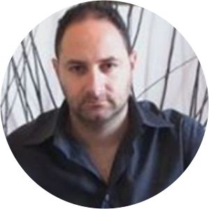 Mano Alexiou photograph