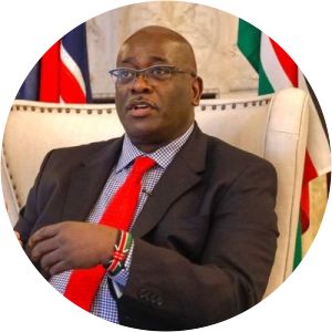 Manoah Esipisu