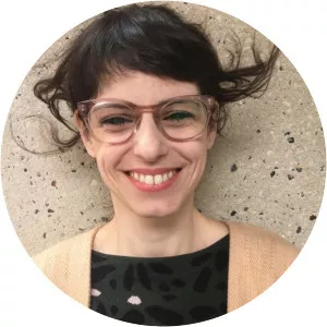 Manoela Miklos photograph