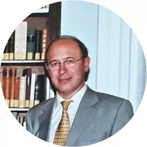 Manuel Bendala Galán