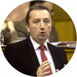 Manuel Recio Menéndez