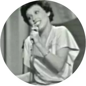 Manuela Bravo - Portuguese singer