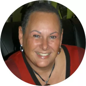 Manuela Oeschger - Singer