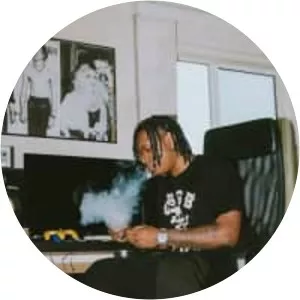 Mar90s - Musical artist