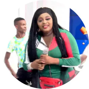 Mara Fernandes photograph