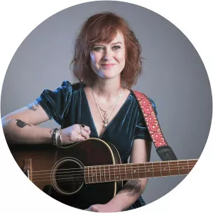 Mara Tremblay - Musician