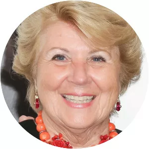 Mara Urshel - TV actor