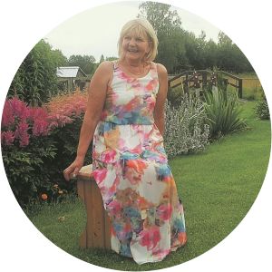 mara zustrupa photograph