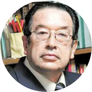 Marco Martos Carrera