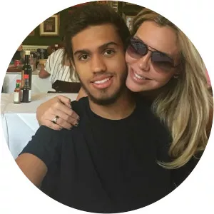 Marcos André Banhara - Renata Banhara's son