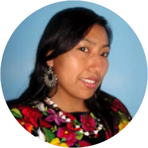 Mare Advertencia Lirika