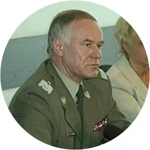 Marek Dukaczewski - Military officer