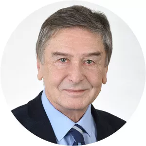 Marek Holynski - Polish author