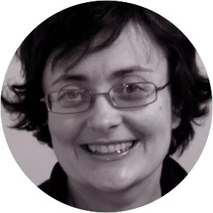 Margaret Y MacDonald