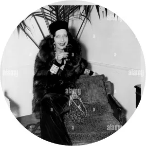 Marguerite Gauntier Liggett - Opera singer ‧ Gene Gauntier's sister