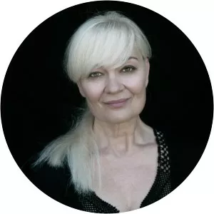 Mari Nelson - Actress